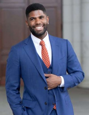 Rodrigo Alberto Graduado em Administrao.<br>Ps graduado em Comrcio Exterior.